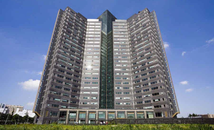 Amsterdam-Millennium-Tower.jpg