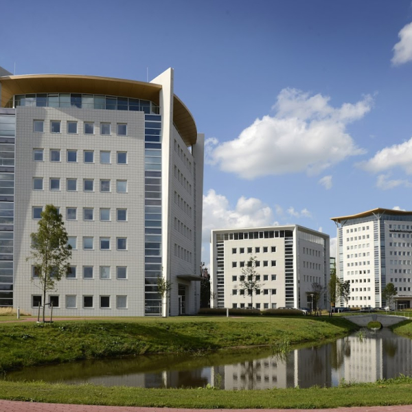 parkphi-Enschede-000.jpg